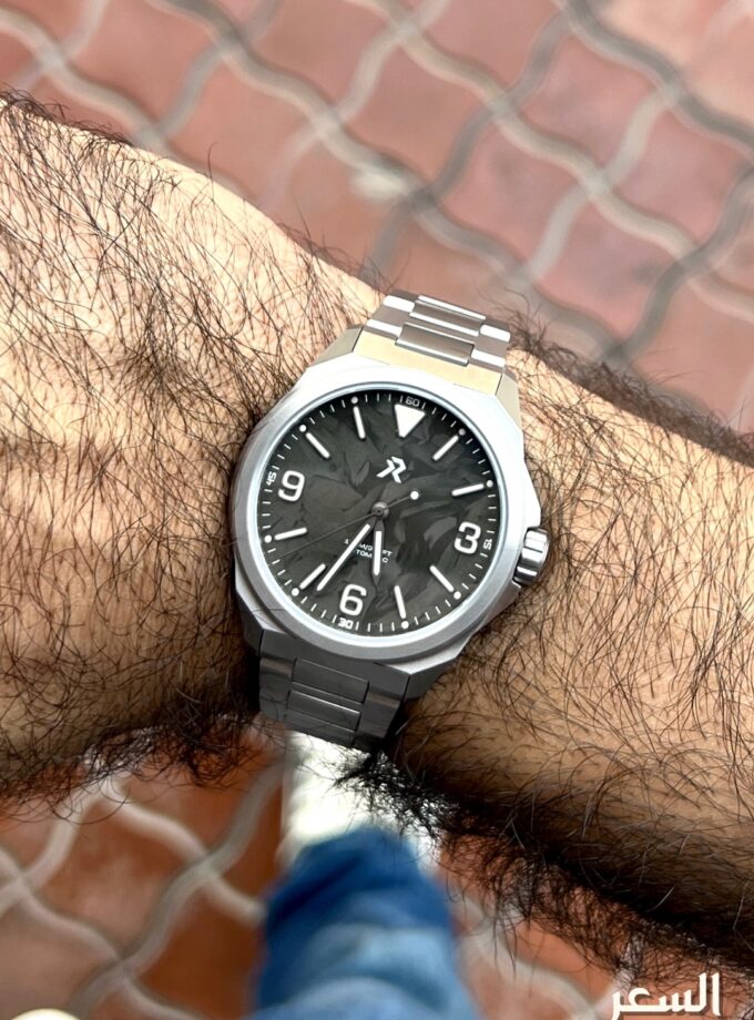 Resolute 2022 - Carbon Fibre