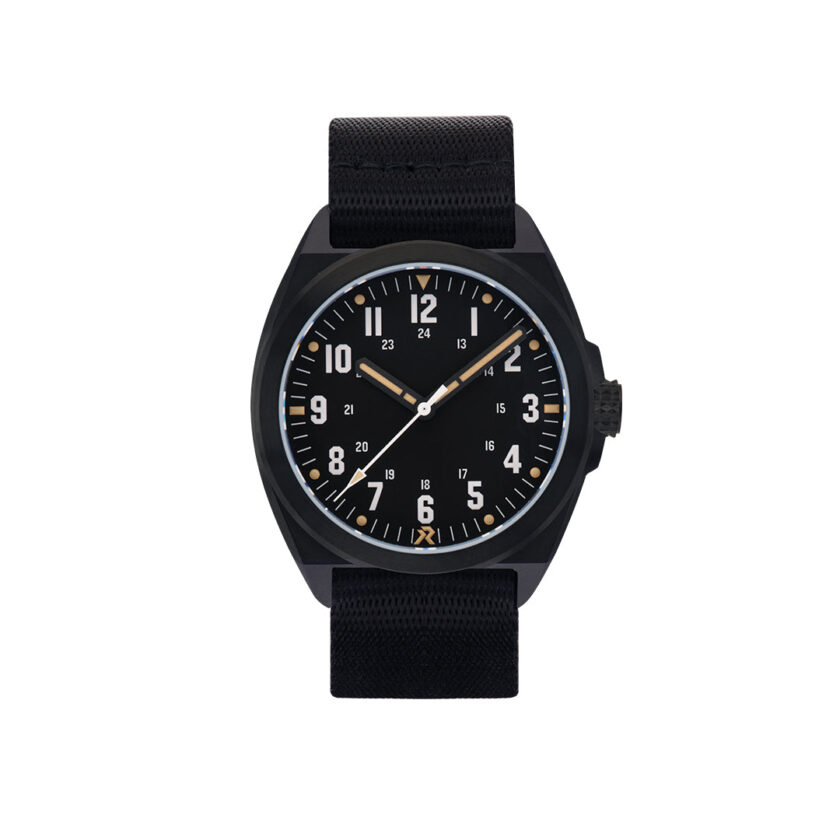 Valour 38 Black
